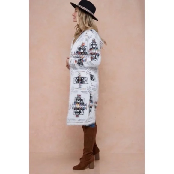 Aztec Rainbow Boho Cowichan Jacquard Eyelash Fuzzy Cardigan Knit Sweater - Picture 4 of 7